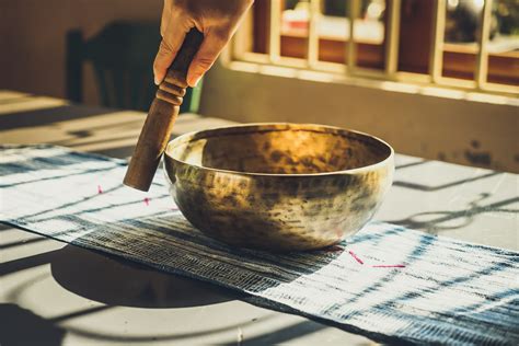 Crystal Silence ein zeitloses Meisterwerk der meditativen Klänge mit spirituellen Untertönen